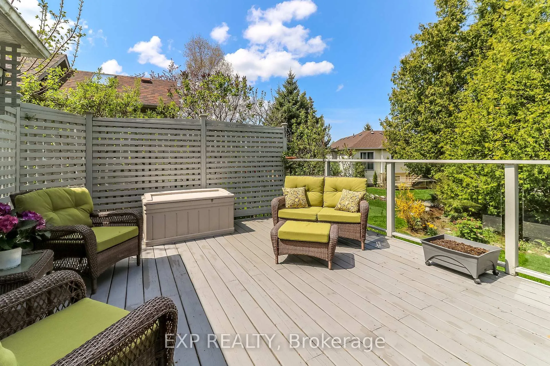 Photo 33 of 56 Trott Boulevard, Collingwood — HOMEH