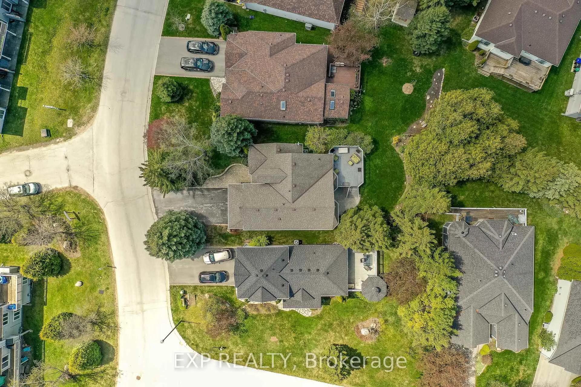 Photo 42 of 56 Trott Boulevard, Collingwood — HOMEH