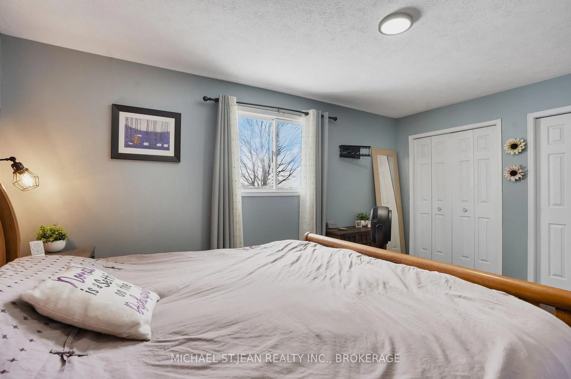 Photo 24 of 176 King Street E, Haldimand — HOMEH