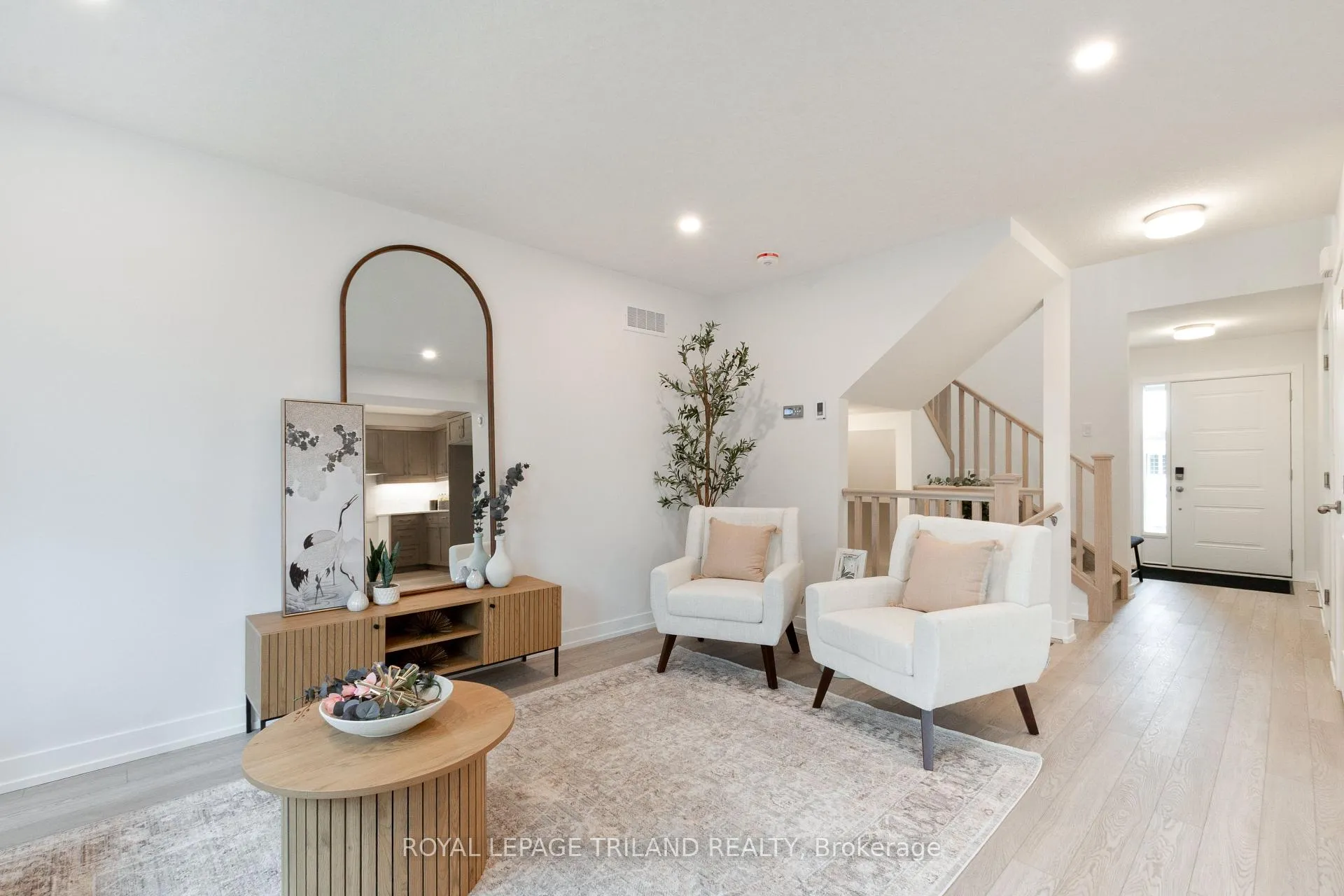 Photo 9 of 143 Styles Drive, St. Thomas — HOMEH