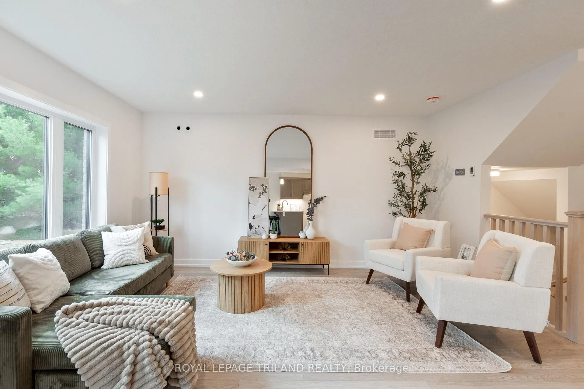 Photo 17 of 143 Styles Drive, St. Thomas — HOMEH