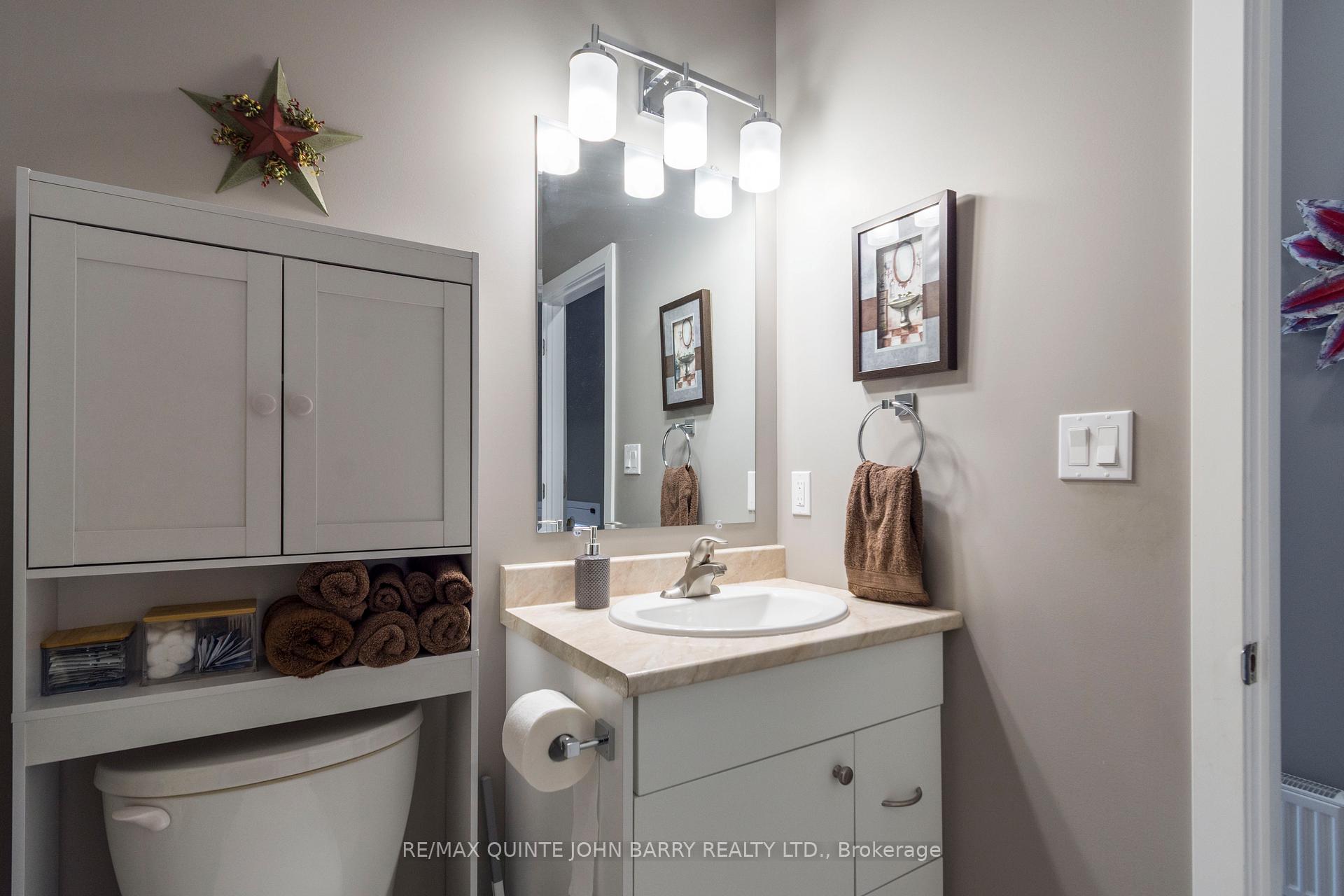 Photo 15 of 103 Dewal Place, Belleville, Belleville Ward — HOMEH