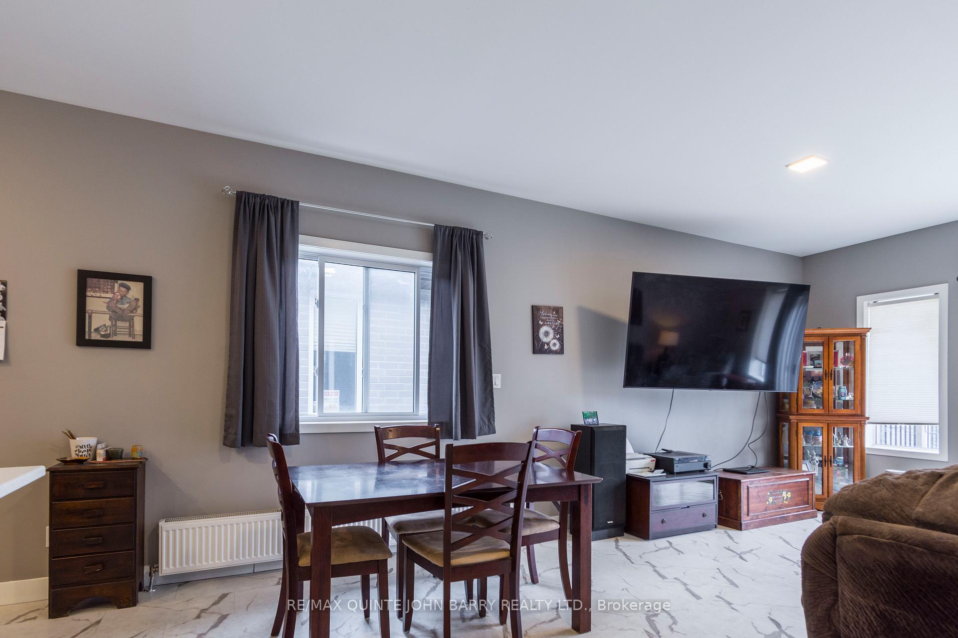 Photo 28 of 103 Dewal Place, Belleville, Belleville Ward — HOMEH