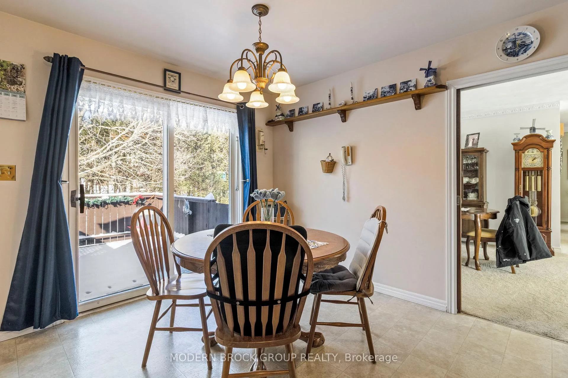 Photo 12 of 24 Bernard Crescent, Augusta, Augusta Twp — HOMEH