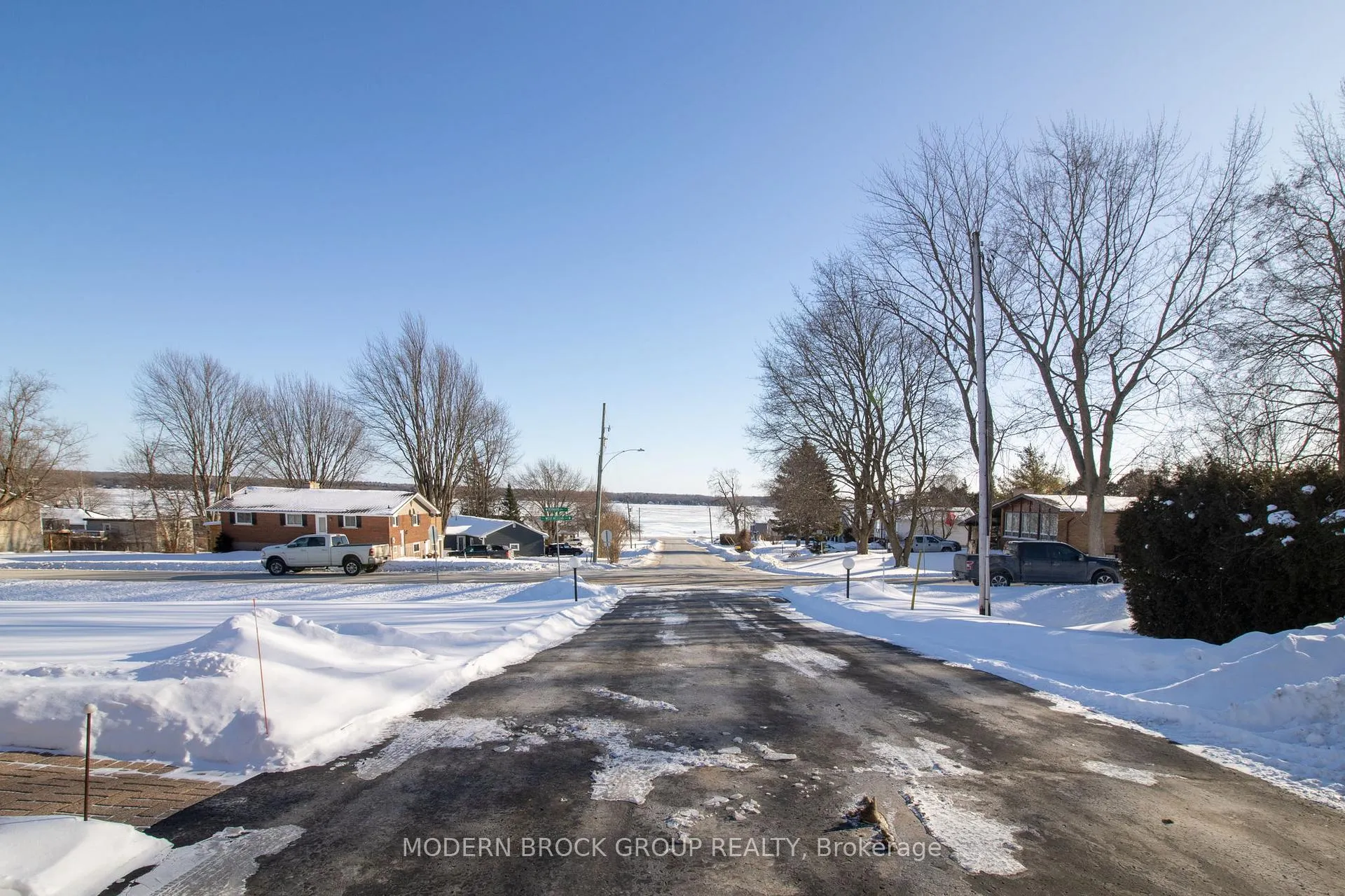 Photo 39 of 24 Bernard Crescent, Augusta, Augusta Twp — HOMEH