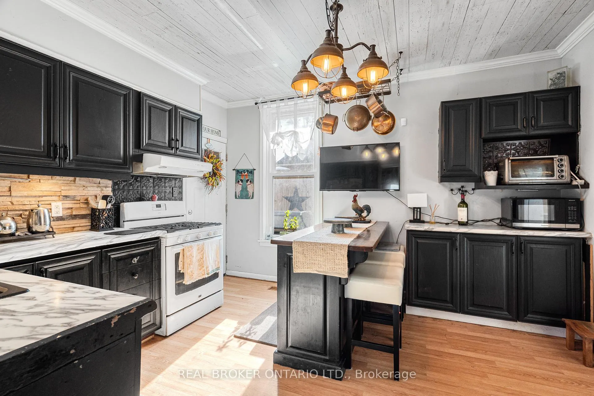 Photo 22 of 90 Emily Street, Carleton Place — HOMEH