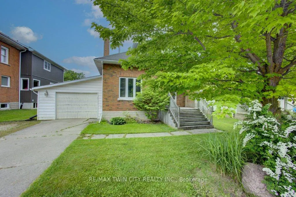 Photo 2 of 480 Elma Street, North Perth, Listowel — HOMEH