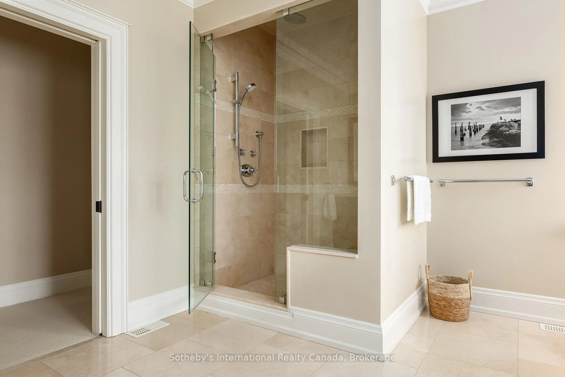 Photo 27 of 1259 Sprucelea Drive, Oakville, Morrison — HOMEH