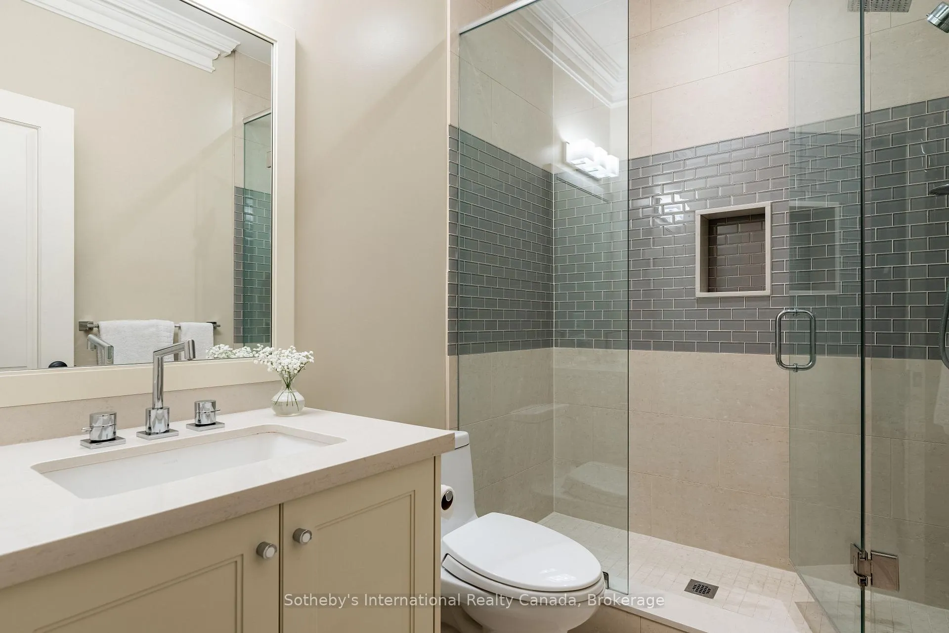 Photo 34 of 1259 Sprucelea Drive, Oakville, Morrison — HOMEH