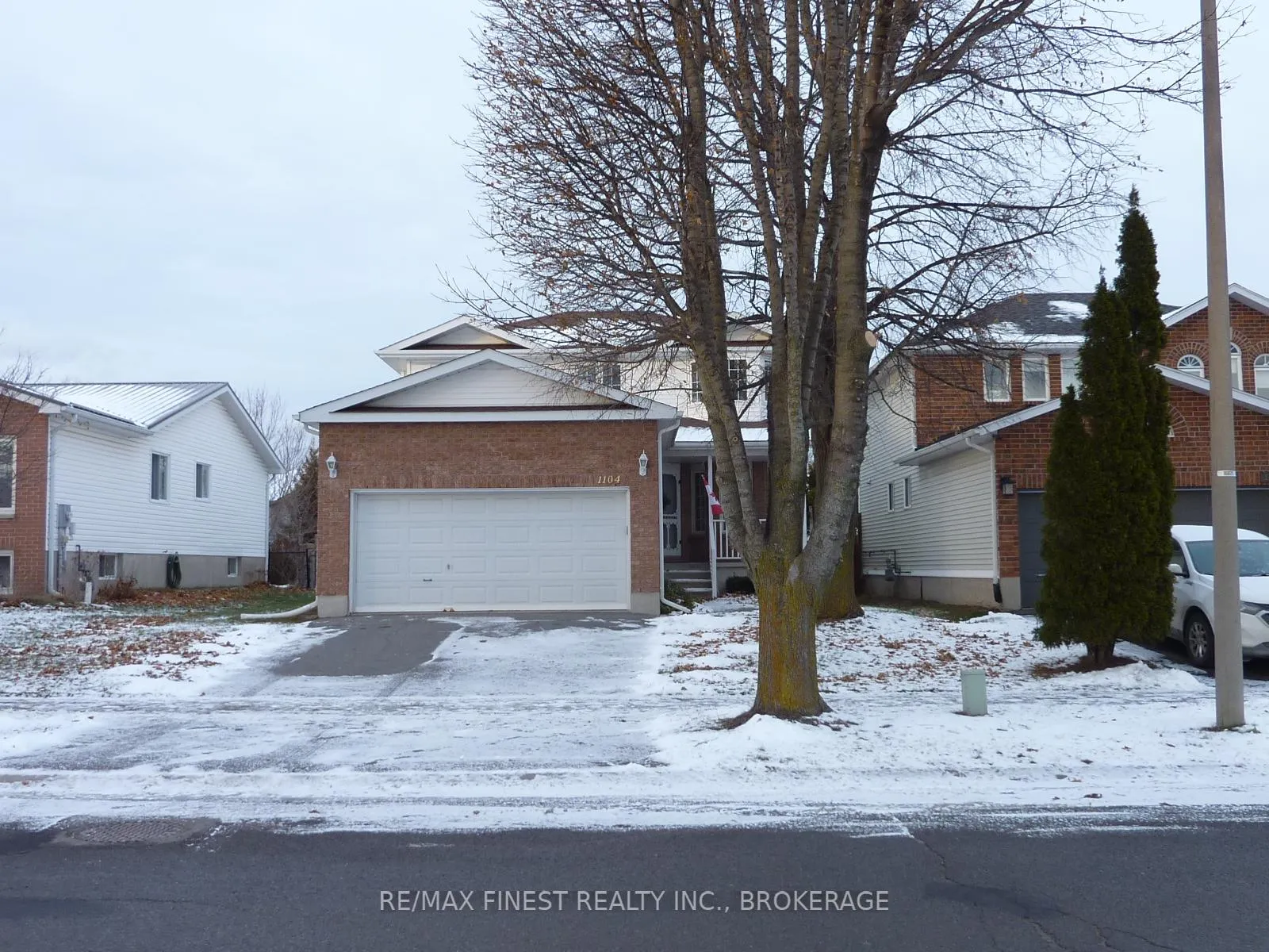 Photo 1 of 1104 Acadia Drive, Kingston, City Southwest — HOMEH