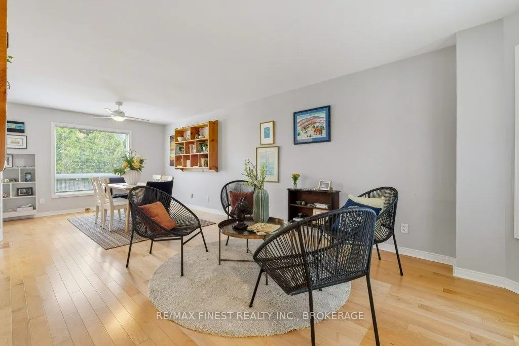 Photo 5 of 1104 Acadia Drive, Kingston, City Southwest — HOMEH