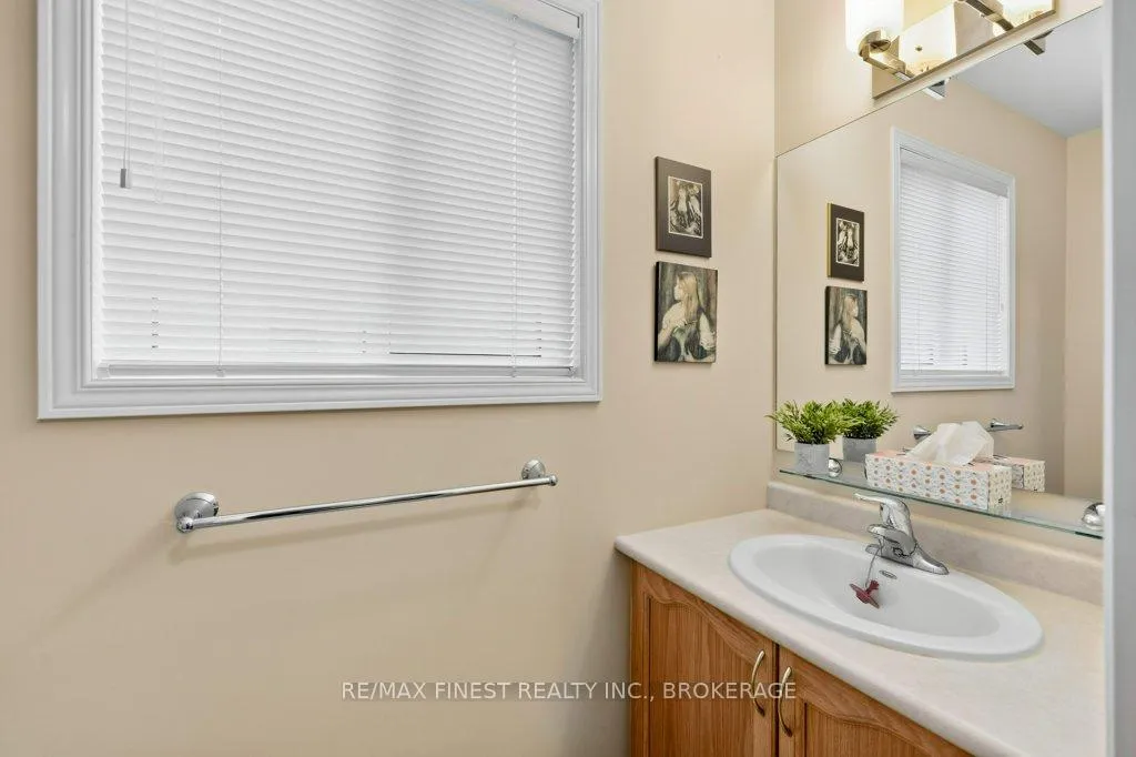 Photo 23 of 1104 Acadia Drive, Kingston, City Southwest — HOMEH