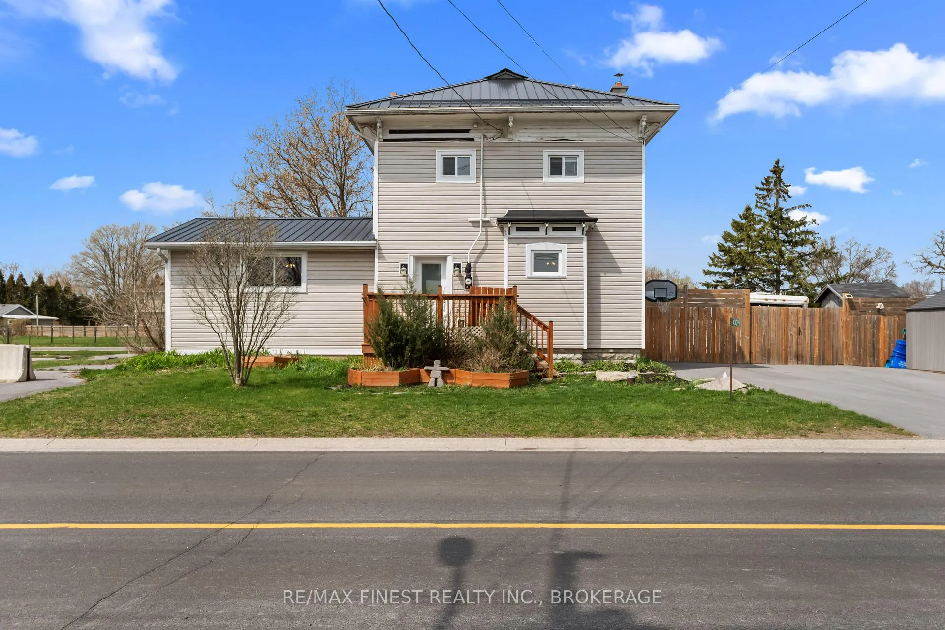 Photo 1 of 4309 Kingston Road, Frontenac, Frontenac South — HOMEH