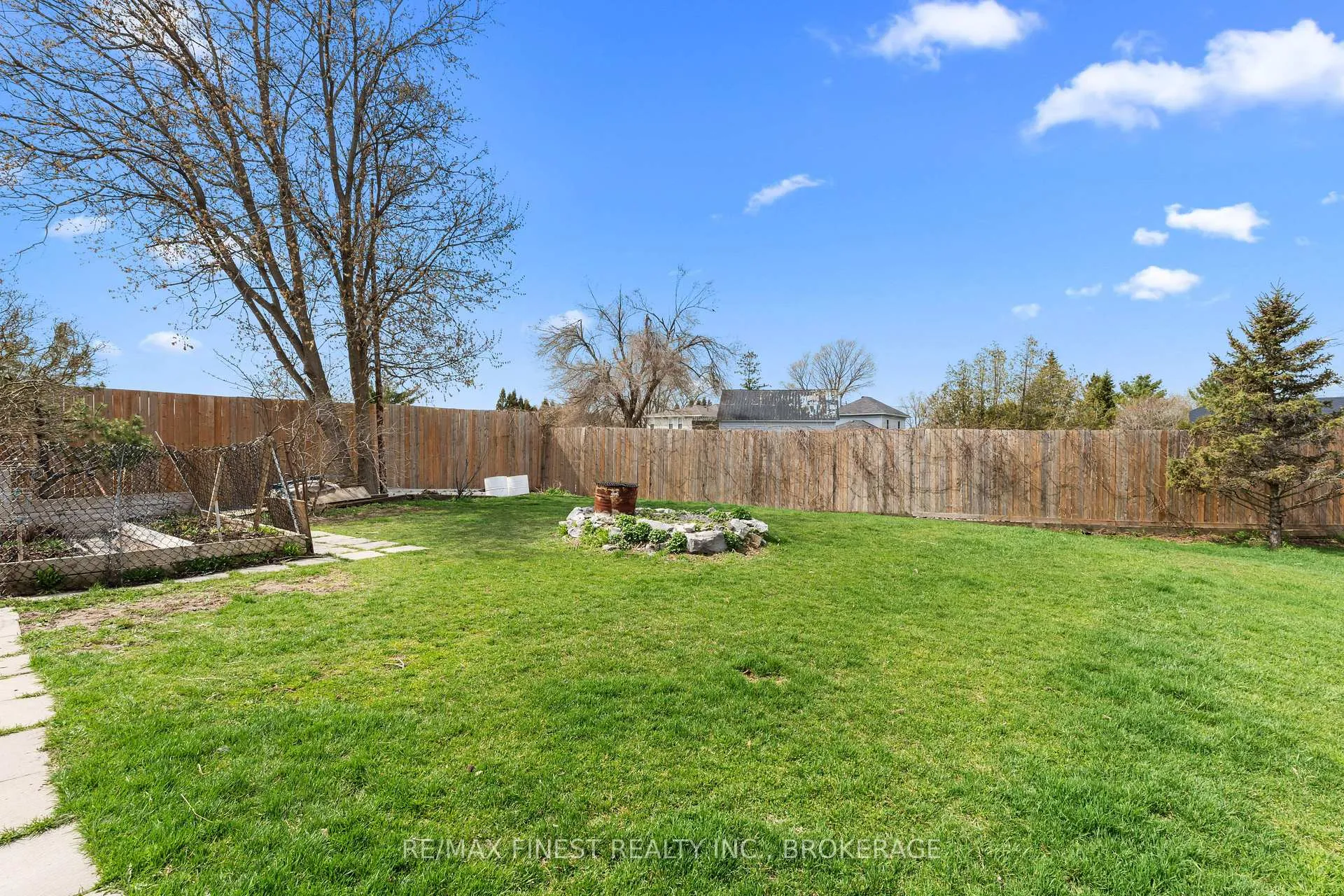 Photo 38 of 4309 Kingston Road, Frontenac, Frontenac South — HOMEH