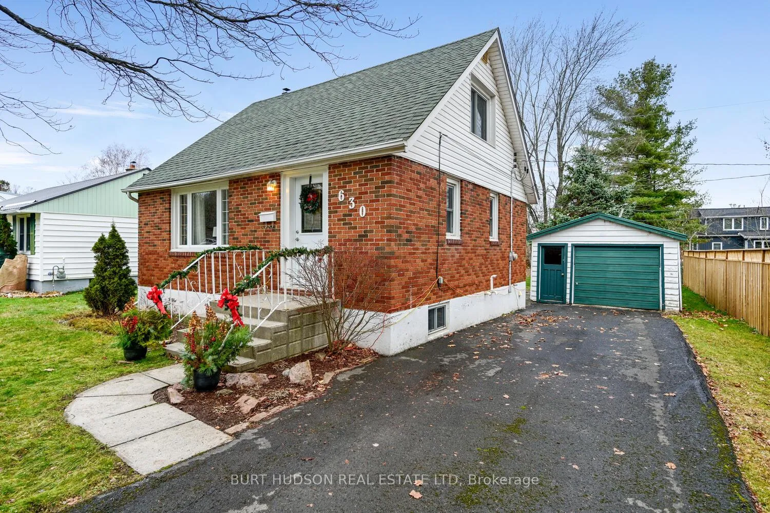 Photo 4 of 630 Hillside Drive, Gananoque — HOMEH