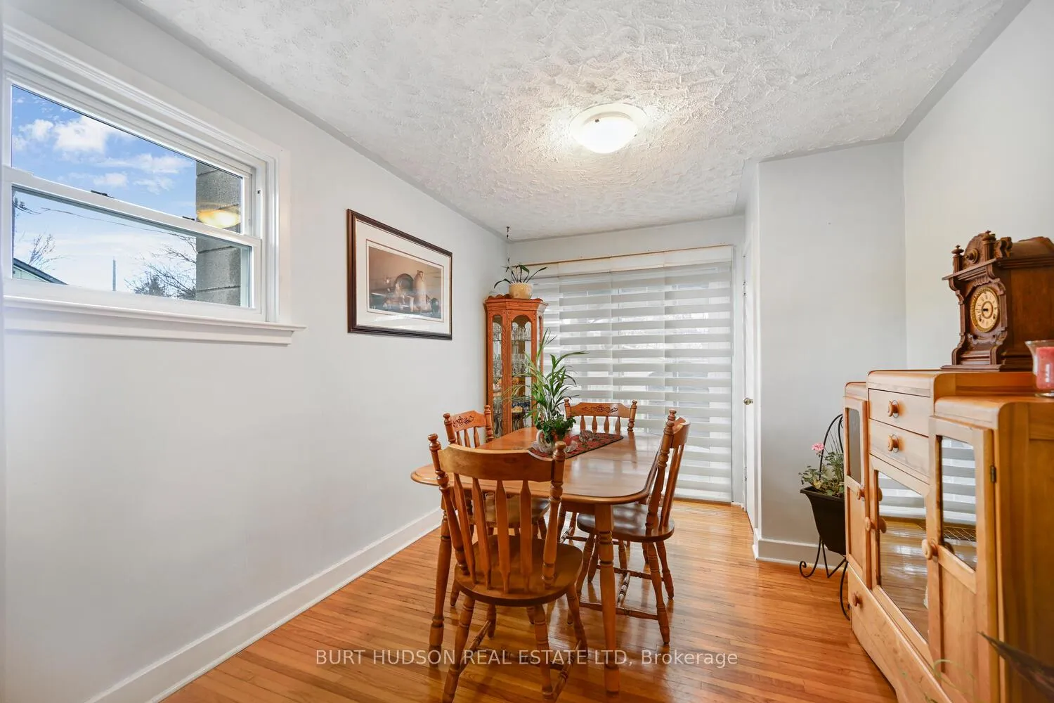 Photo 10 of 630 Hillside Drive, Gananoque — HOMEH