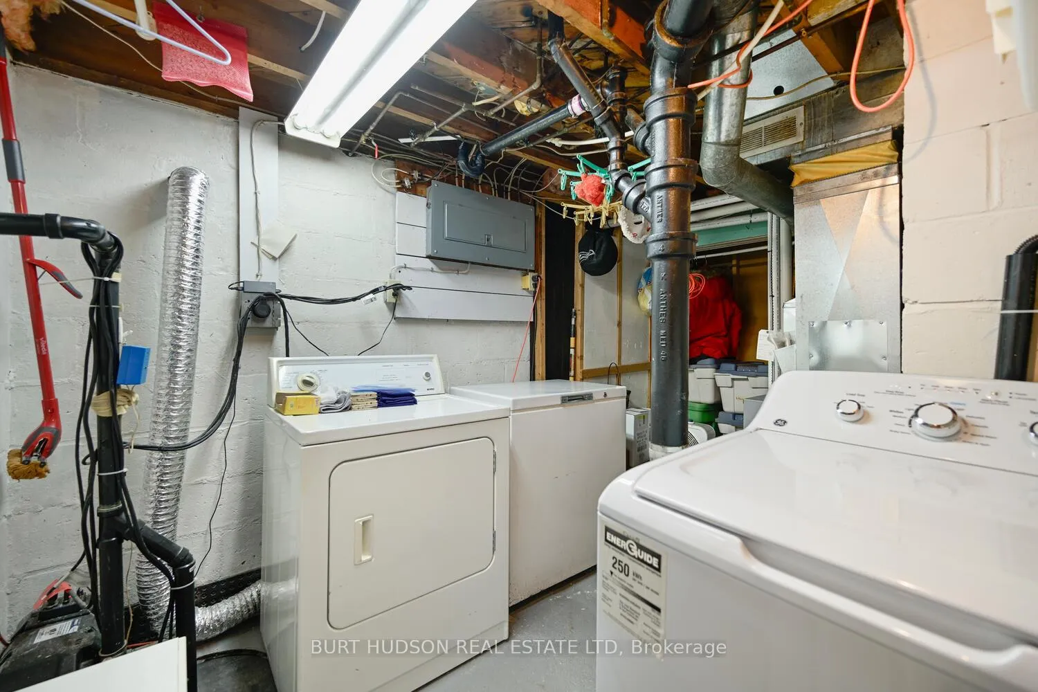 Photo 24 of 630 Hillside Drive, Gananoque — HOMEH