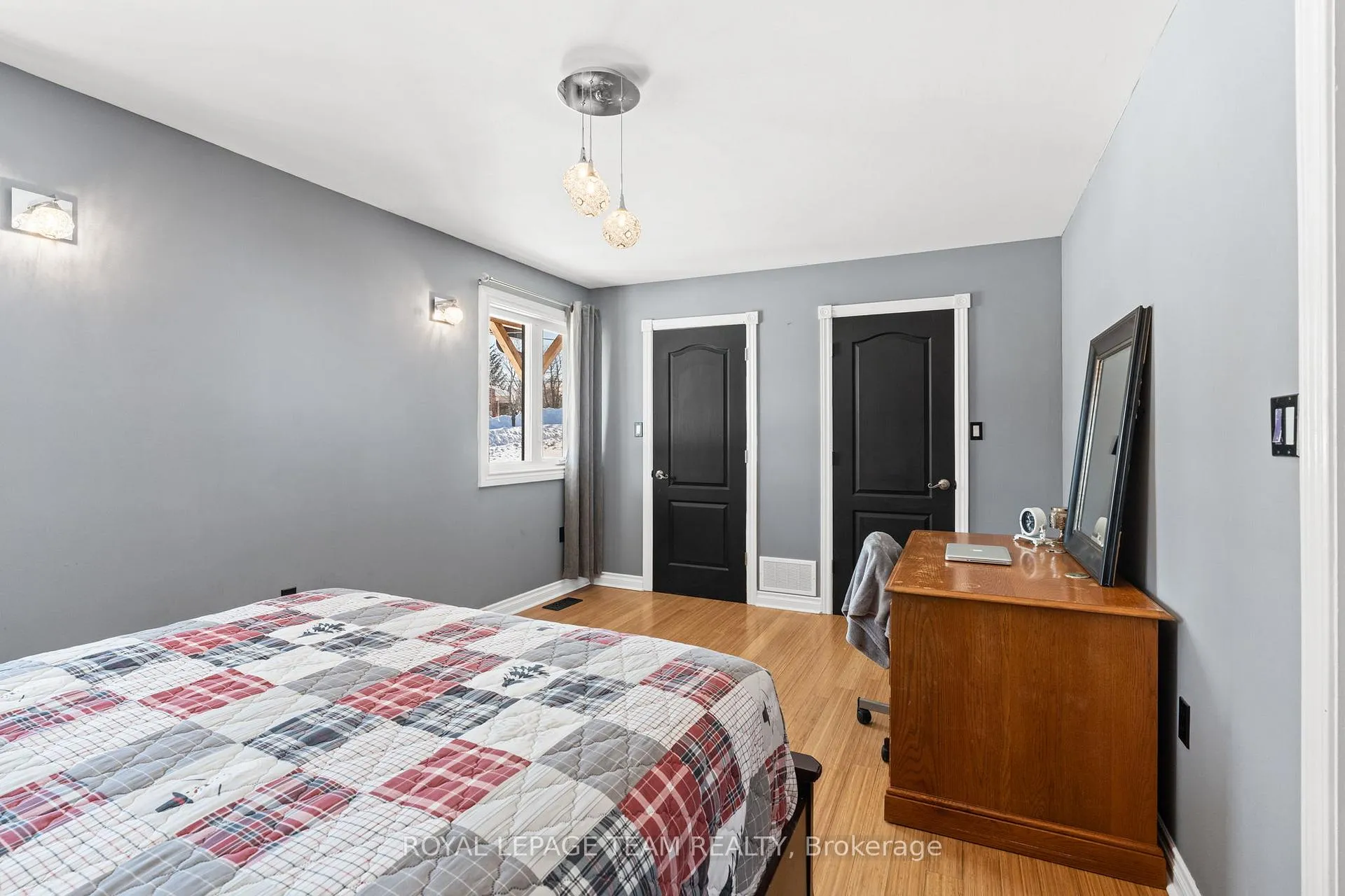 Photo 31 of 1501 Mayrene Crescent, Ottawa, Greely — HOMEH