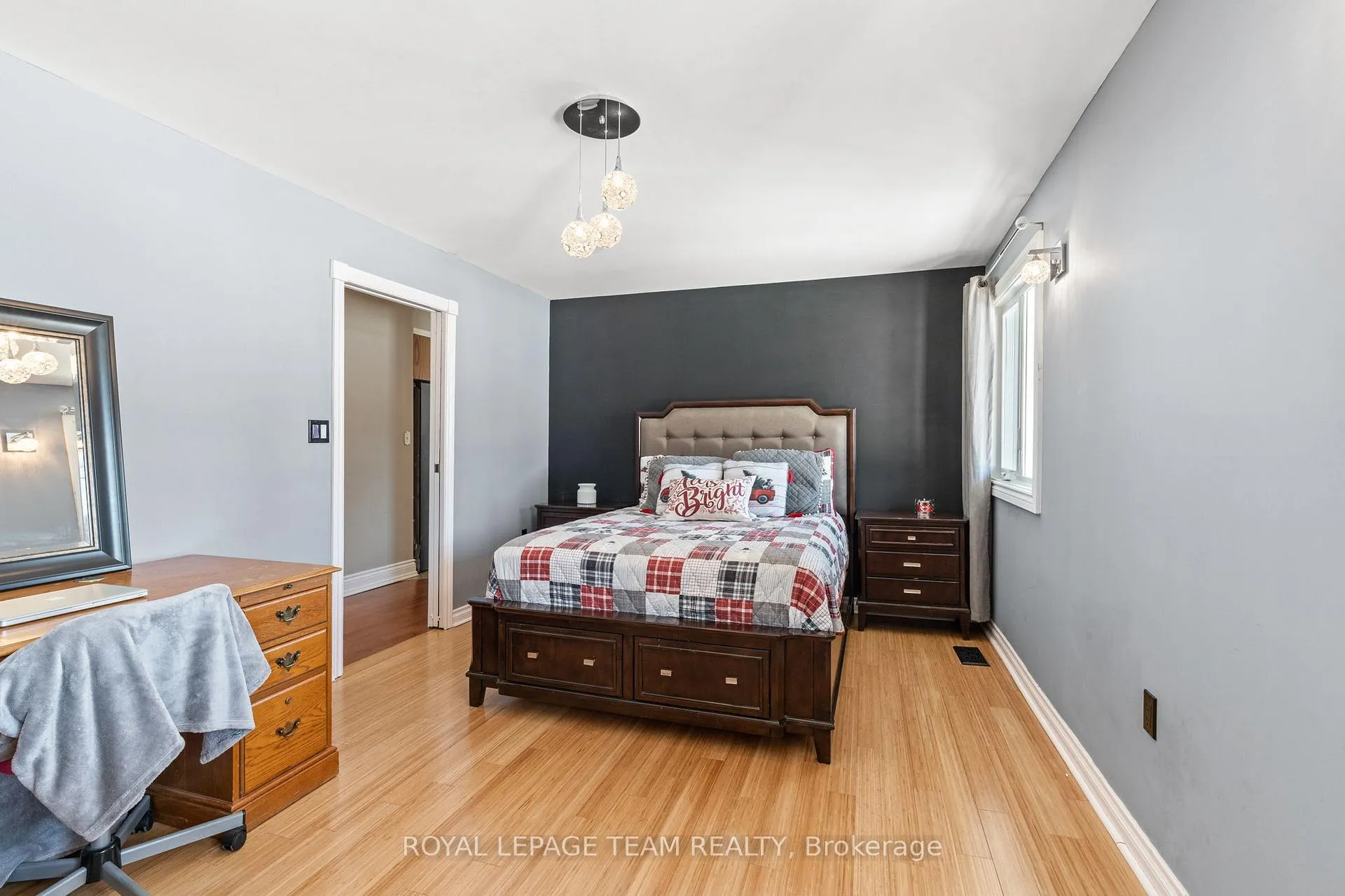 Photo 32 of 1501 Mayrene Crescent, Ottawa, Greely — HOMEH