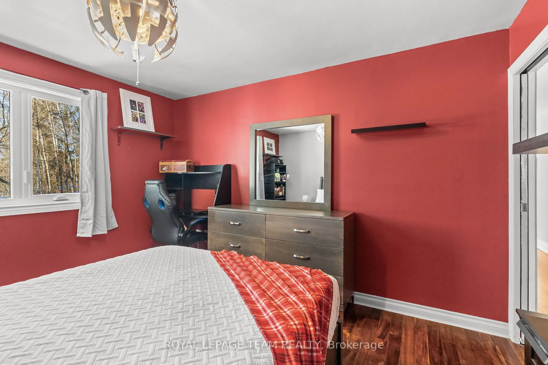 Photo 34 of 1501 Mayrene Crescent, Ottawa, Greely — HOMEH