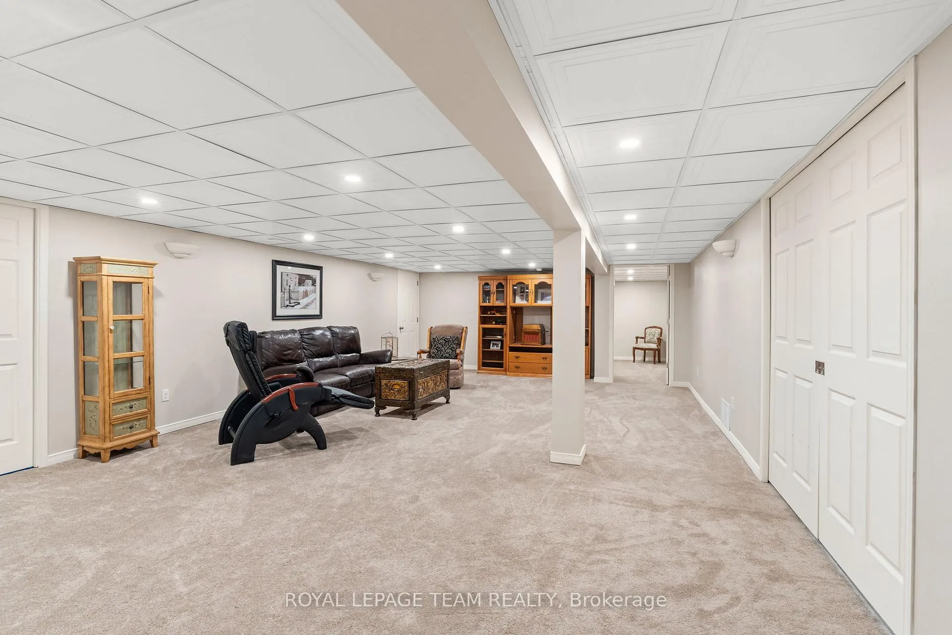 Photo 37 of 1501 Mayrene Crescent, Ottawa, Greely — HOMEH