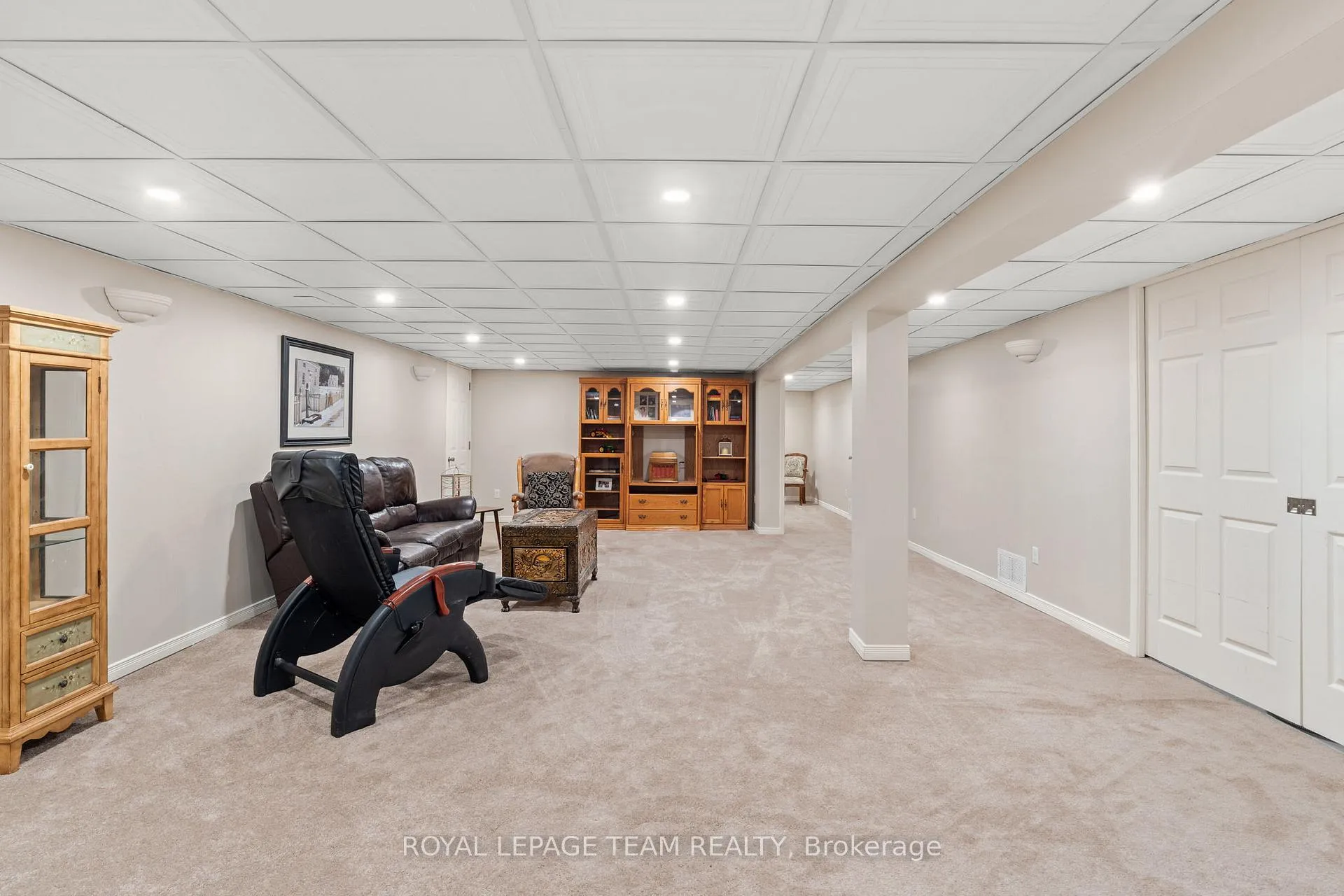 Photo 38 of 1501 Mayrene Crescent, Ottawa, Greely — HOMEH