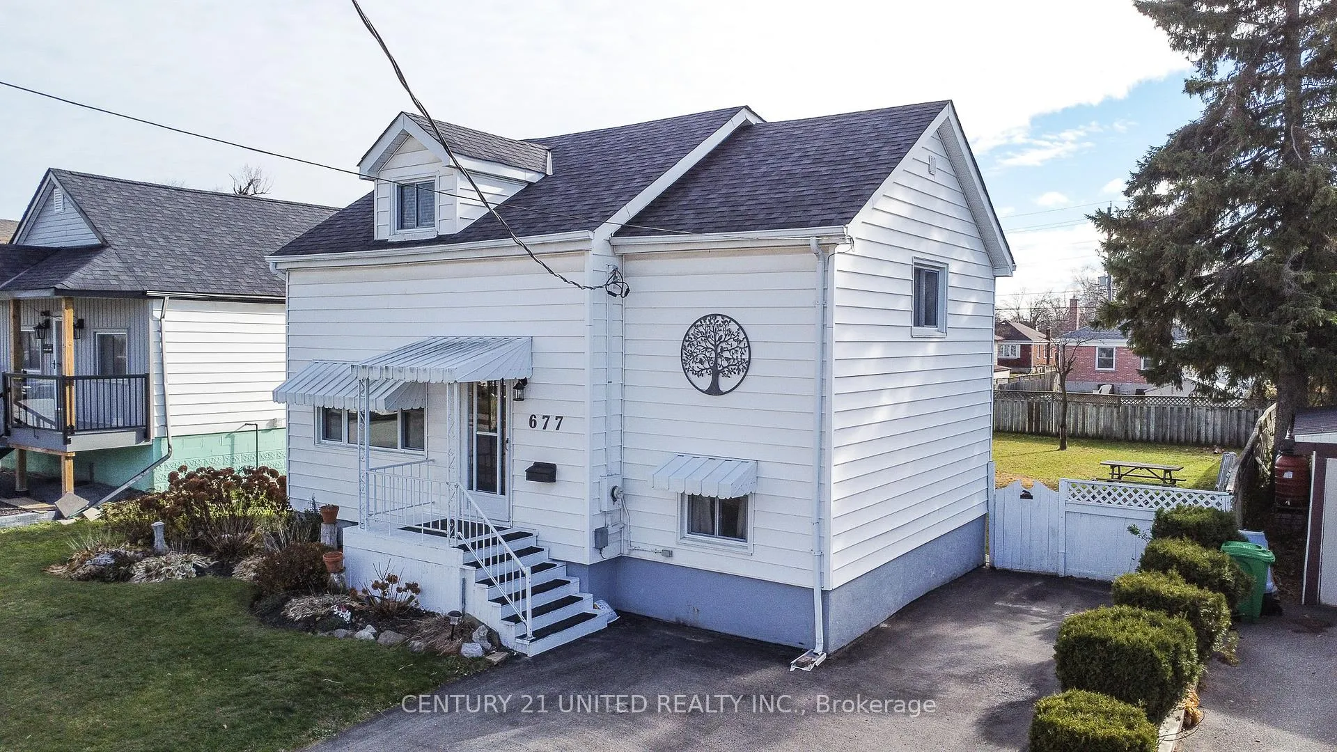 Photo 2 of 677 Orpington Road, Peterborough, Otonabee Ward 1 — HOMEH