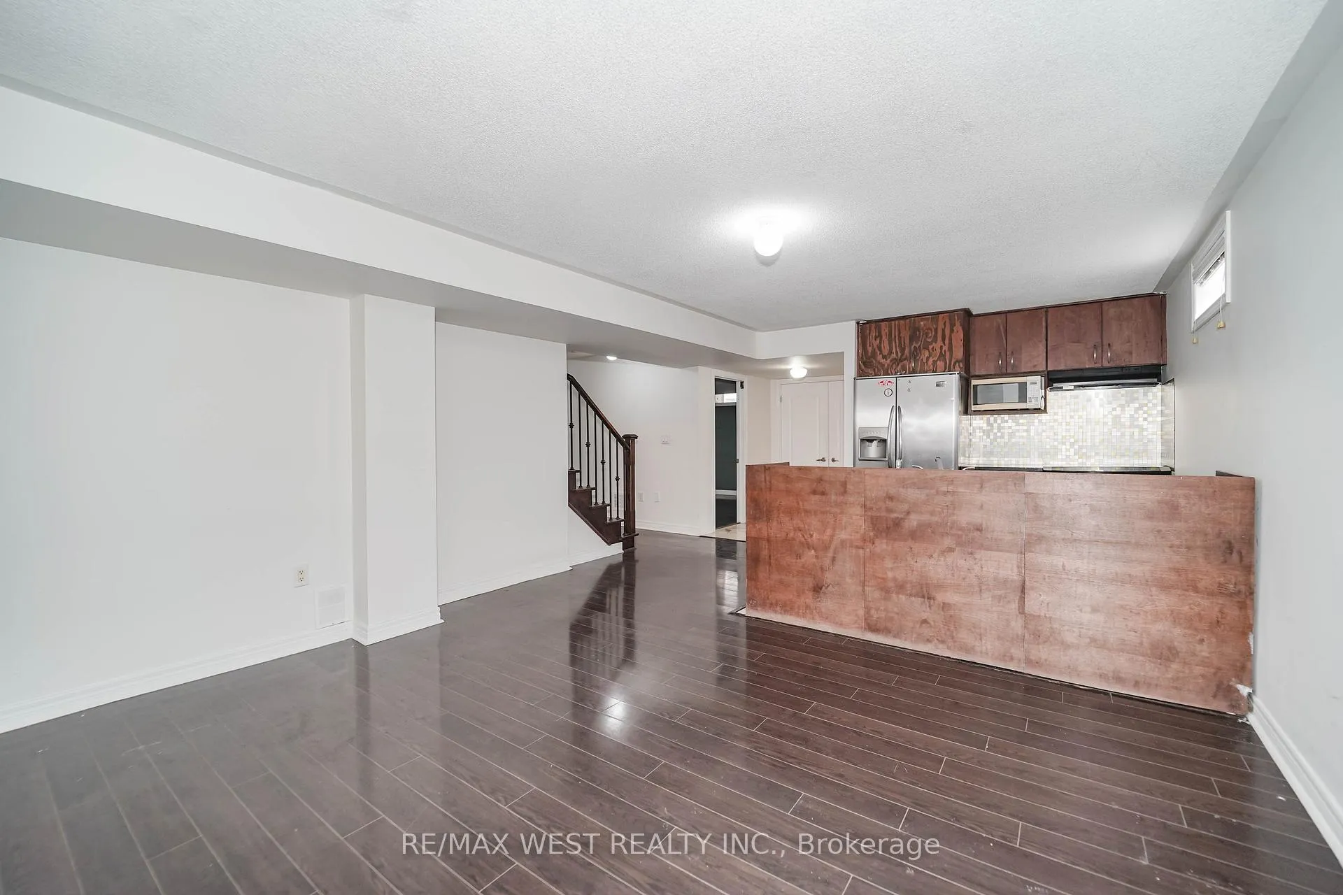 Photo 16 of 23 Vespahills Crescent, Brampton, Bram East — HOMEH