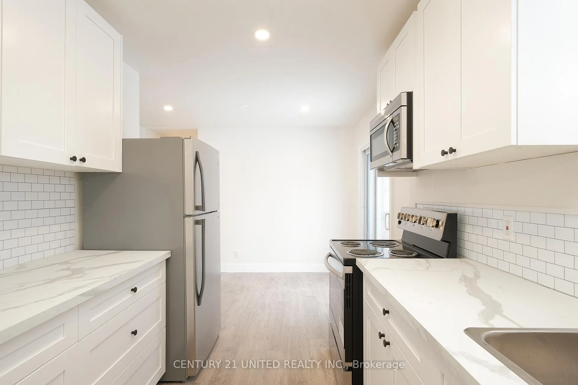 Photo 8 of 816 Stocker Road, Peterborough, Otonabee Ward 1 — HOMEH