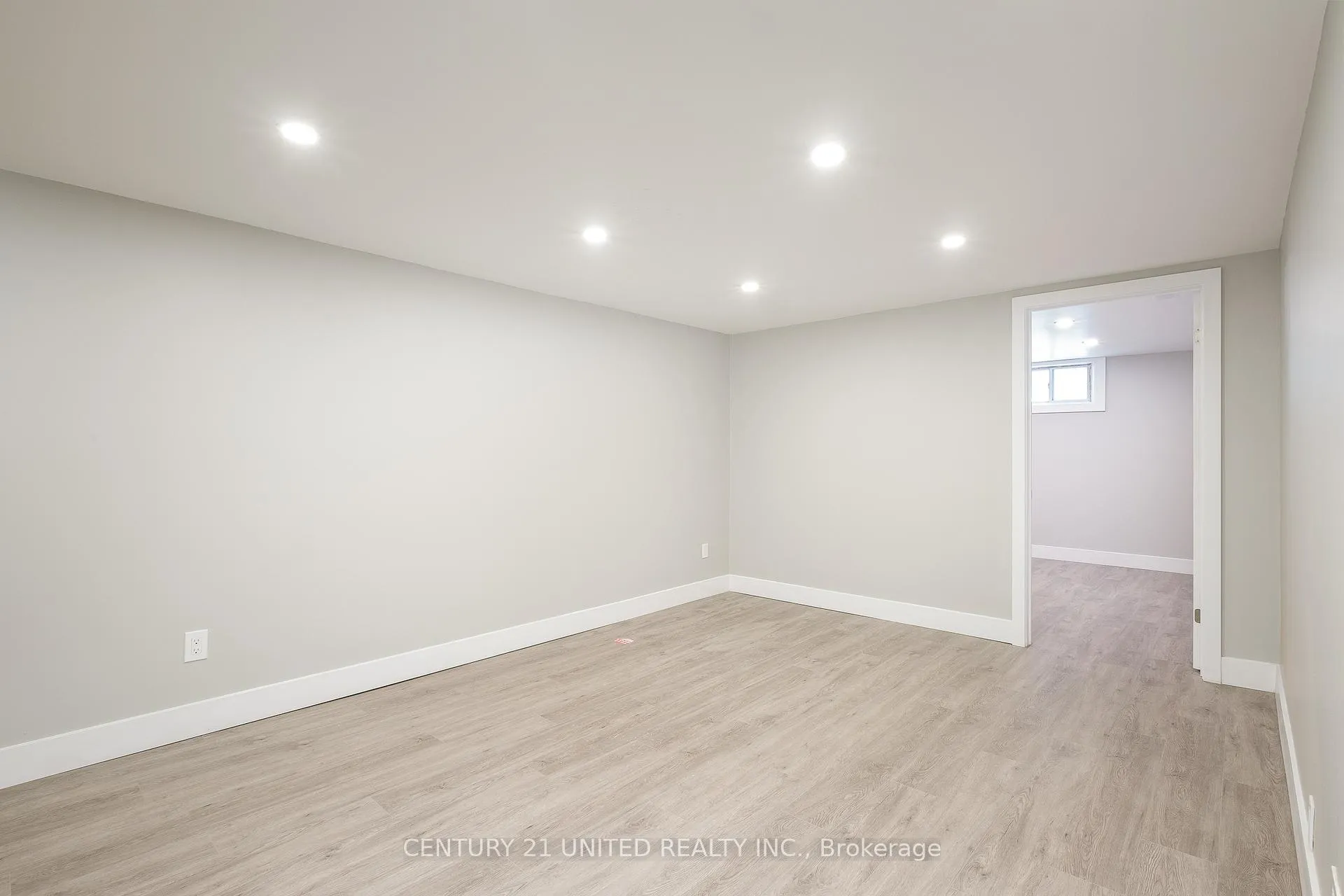 Photo 17 of 816 Stocker Road, Peterborough, Otonabee Ward 1 — HOMEH