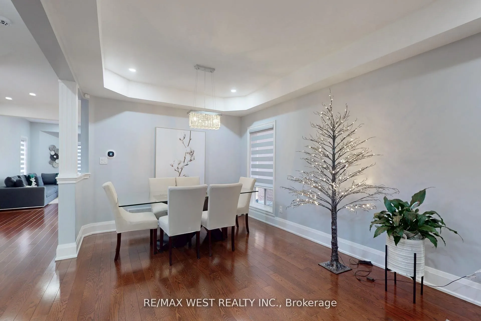 Photo 7 of 601 Sunbird Trail, Pickering, Amberlea — HOMEH