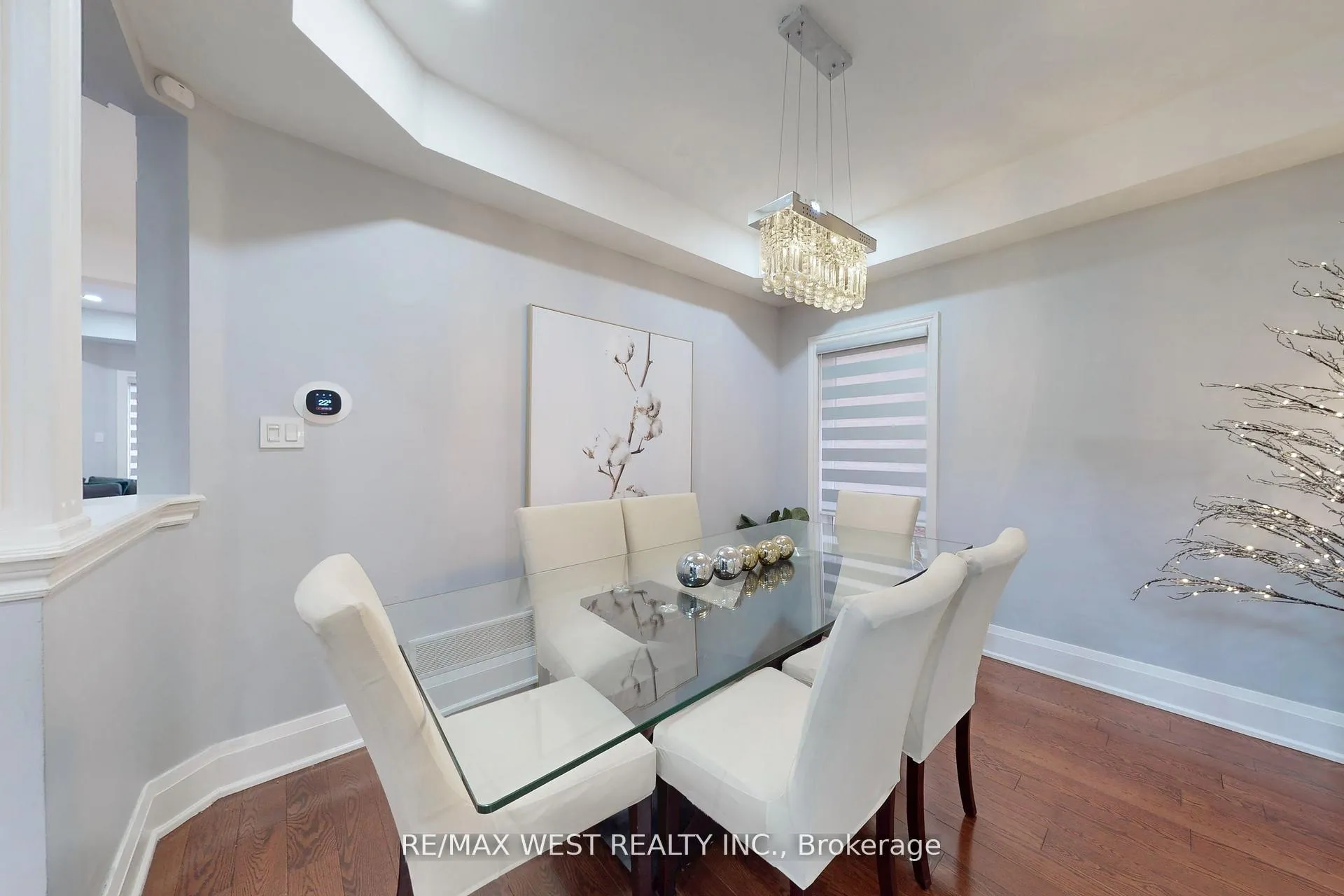 Photo 9 of 601 Sunbird Trail, Pickering, Amberlea — HOMEH