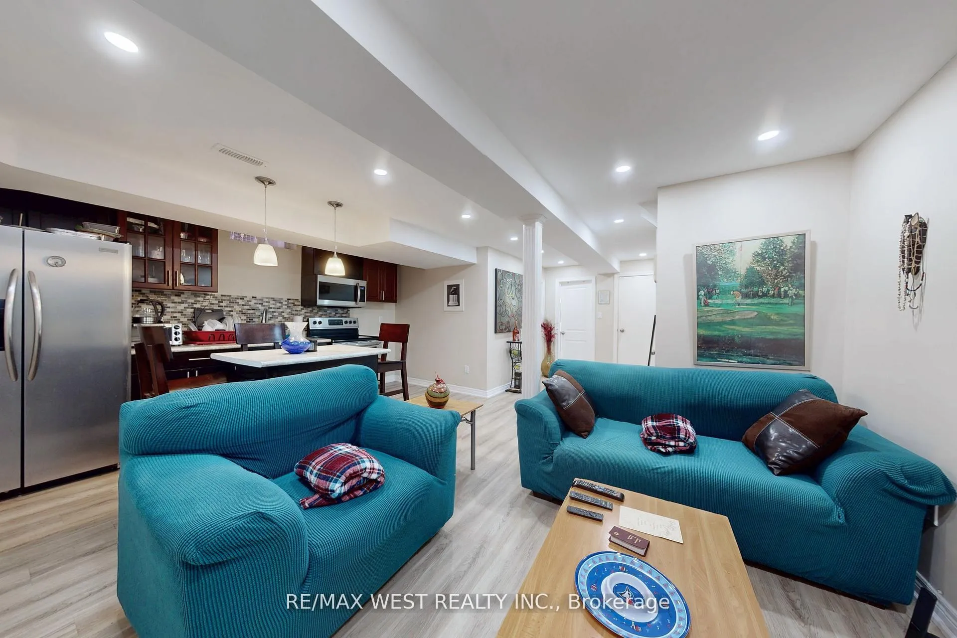 Photo 33 of 601 Sunbird Trail, Pickering, Amberlea — HOMEH