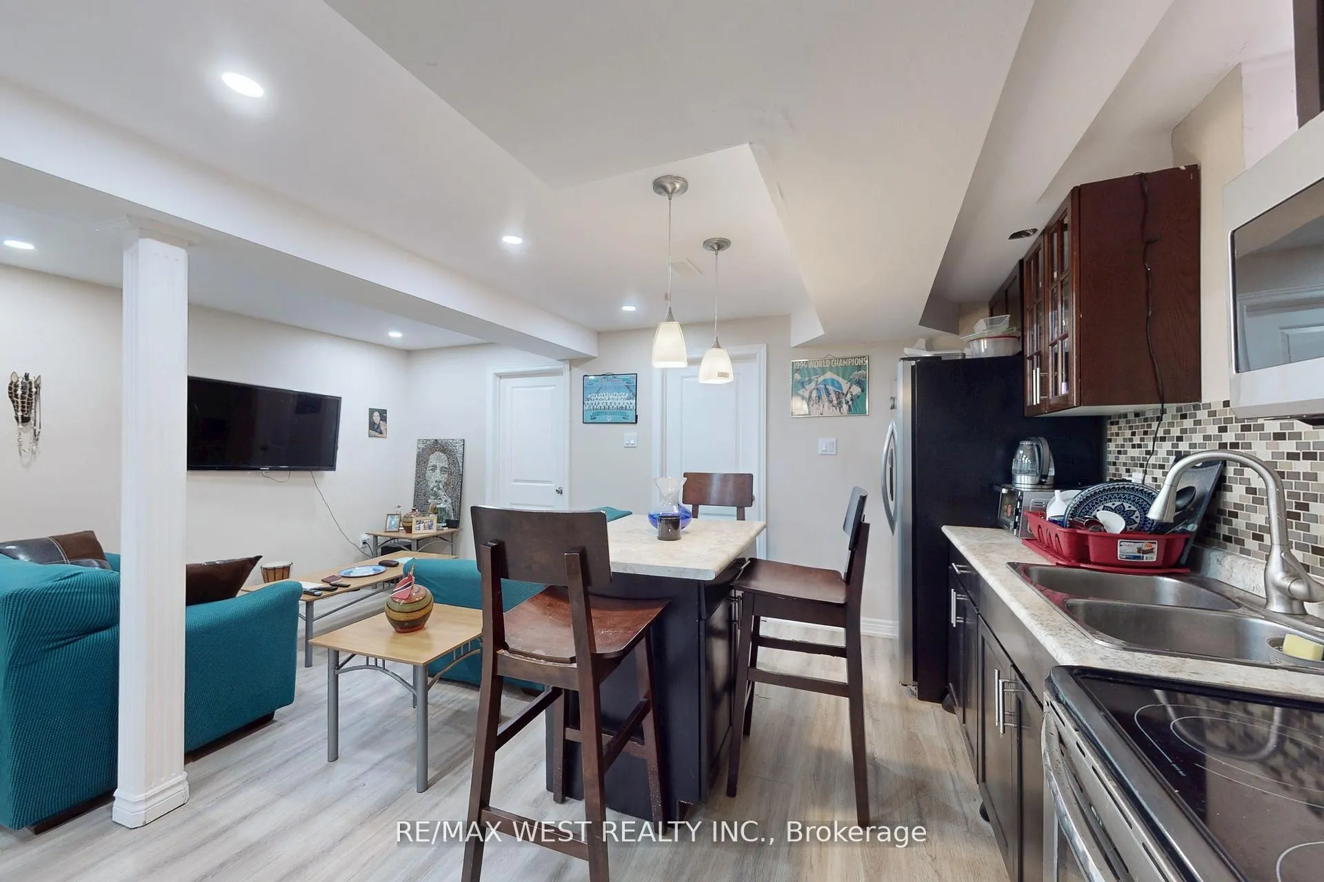 Photo 36 of 601 Sunbird Trail, Pickering, Amberlea — HOMEH