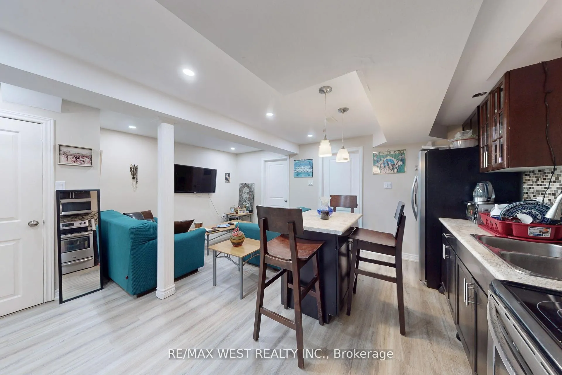 Photo 37 of 601 Sunbird Trail, Pickering, Amberlea — HOMEH