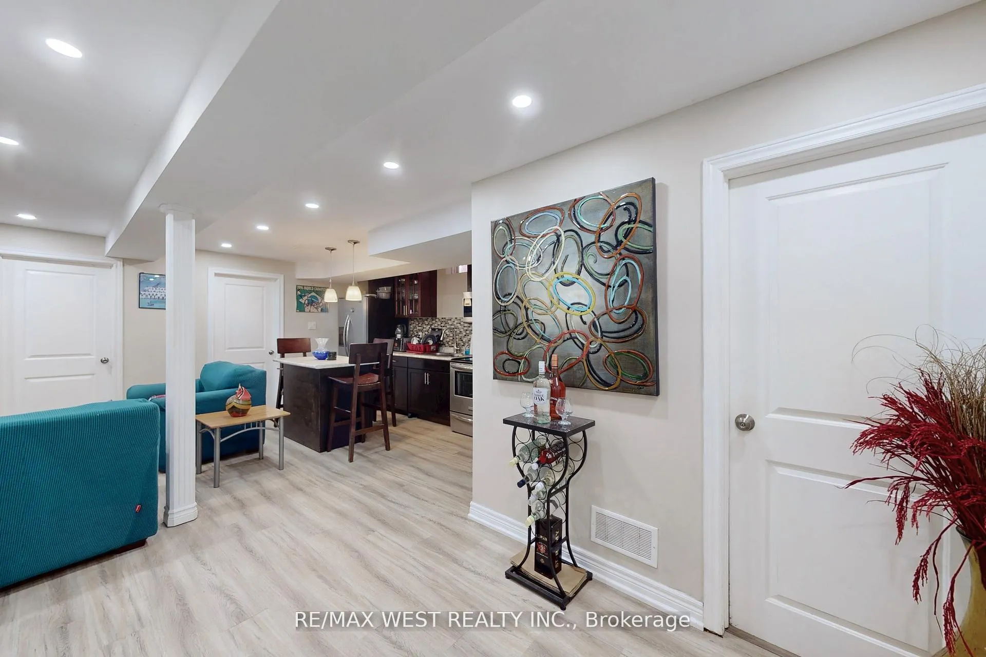 Photo 38 of 601 Sunbird Trail, Pickering, Amberlea — HOMEH