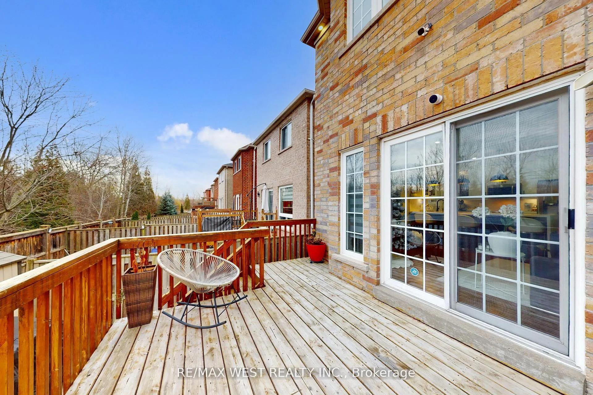 Photo 47 of 601 Sunbird Trail, Pickering, Amberlea — HOMEH