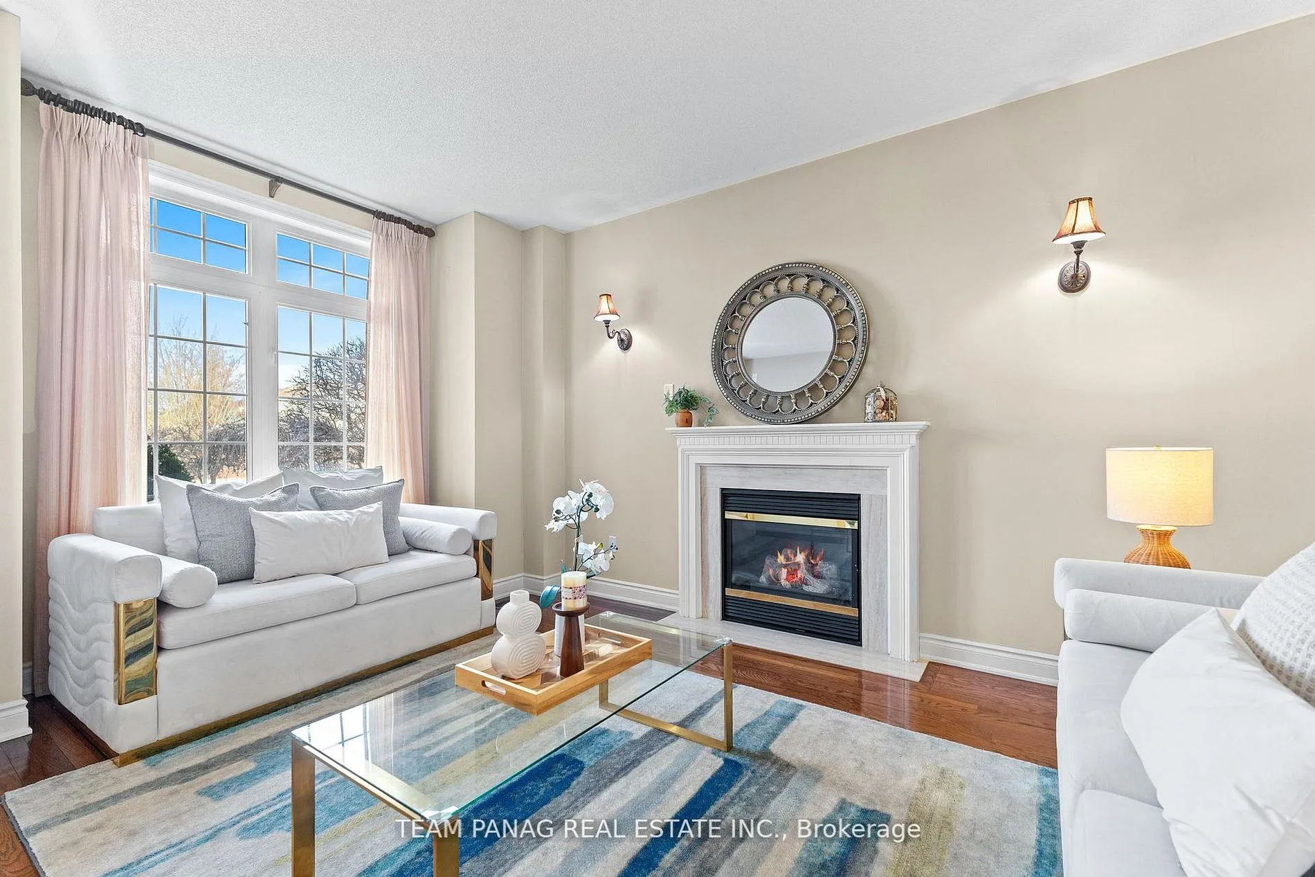 Photo 9 of 12 Concorde Drive, Brampton, Vales of Castlemore North — HOMEH