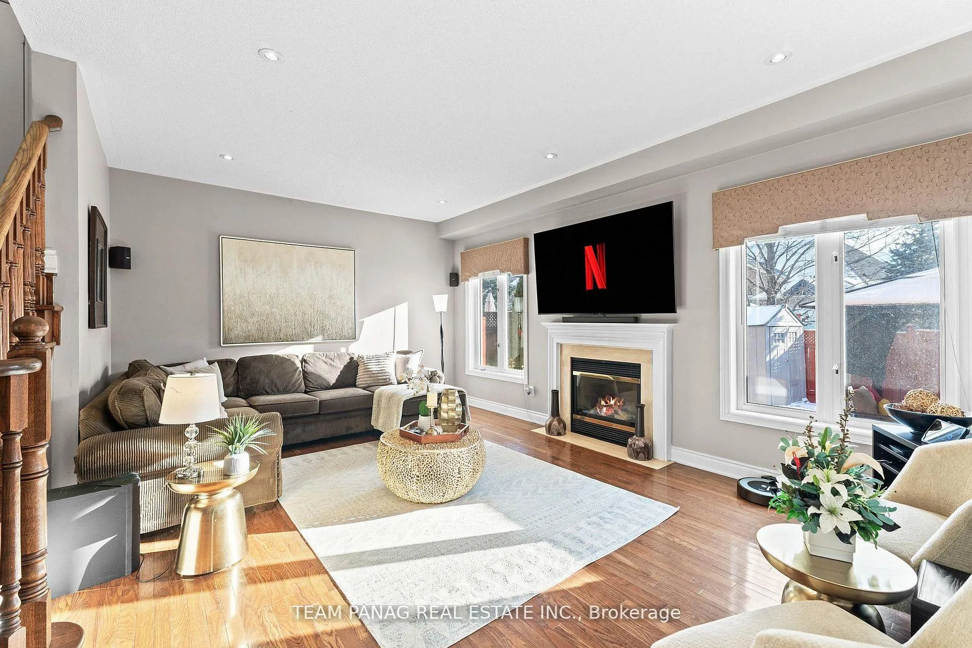 Photo 21 of 12 Concorde Drive, Brampton, Vales of Castlemore North — HOMEH
