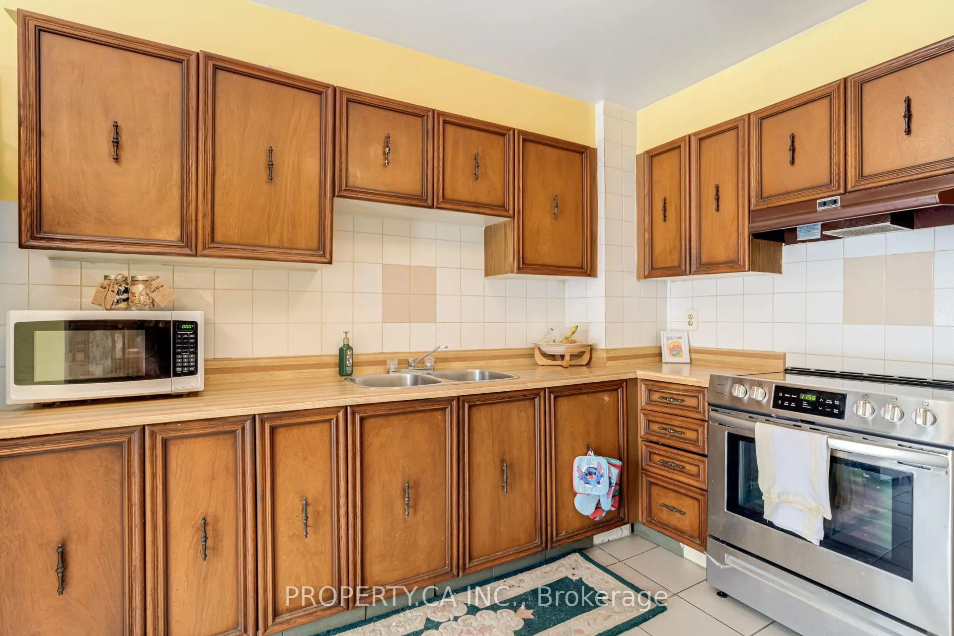 Photo 13 of 42 Wildercroft Avenue, Brampton, Brampton North — HOMEH