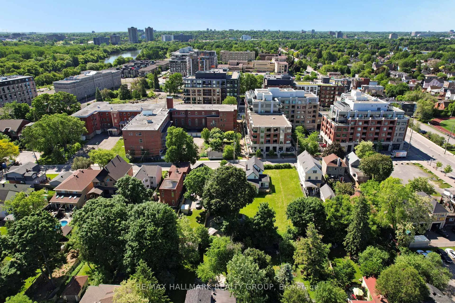 Photo 9 of 67 Springhurst Avenue, Ottawa, Ottawa East — HOMEH