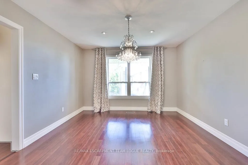 Photo 9 of 1179 Havendale Boulevard, Burlington, Tyandaga — HOMEH