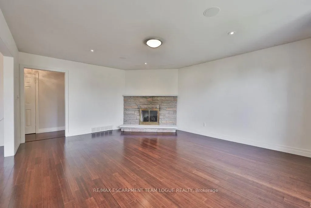 Photo 14 of 1179 Havendale Boulevard, Burlington, Tyandaga — HOMEH