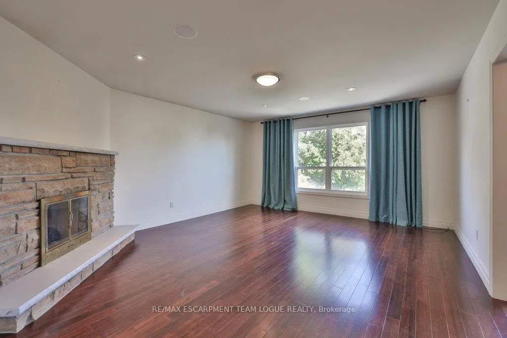 Photo 16 of 1179 Havendale Boulevard, Burlington, Tyandaga — HOMEH