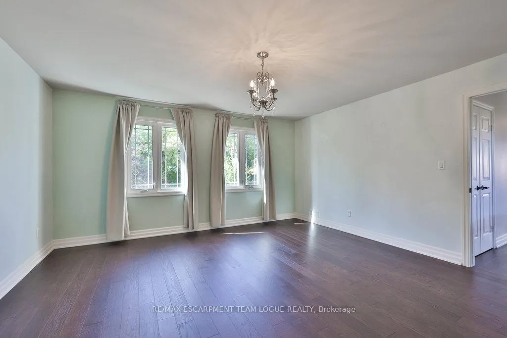 Photo 18 of 1179 Havendale Boulevard, Burlington, Tyandaga — HOMEH