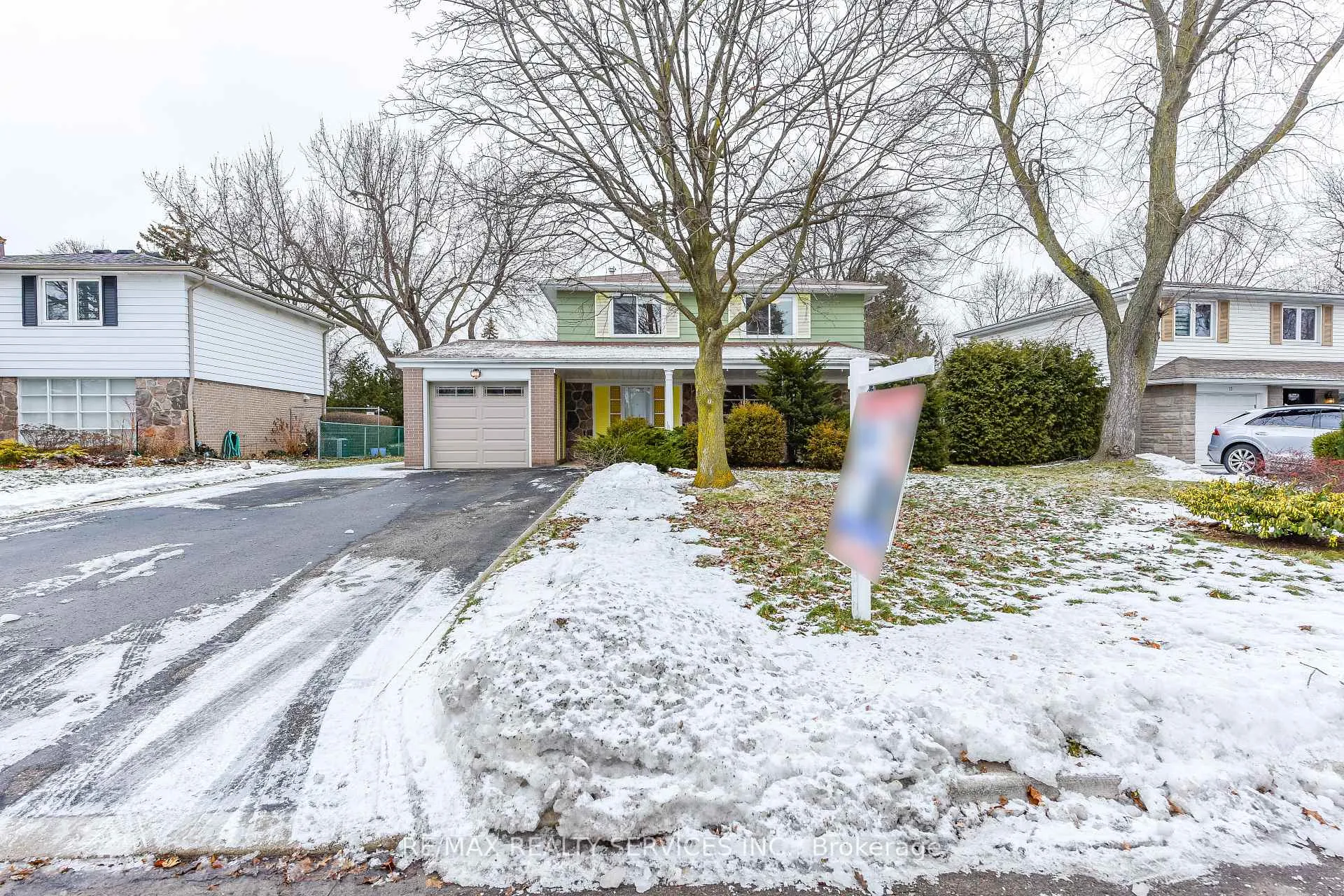 Photo 1 of 15 Richmond Drive, Brampton, Brampton East — HOMEH