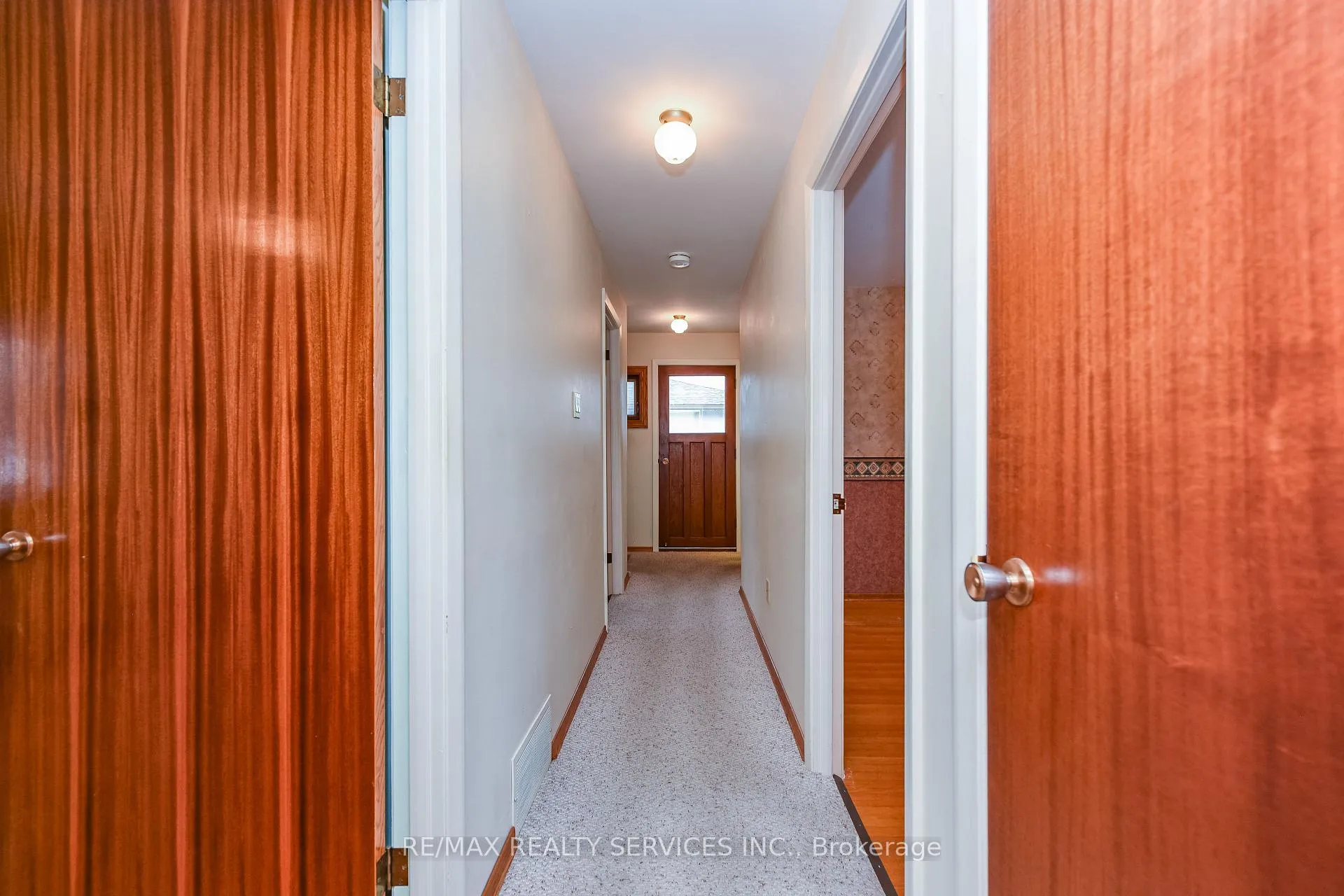 Photo 42 of 15 Richmond Drive, Brampton, Brampton East — HOMEH