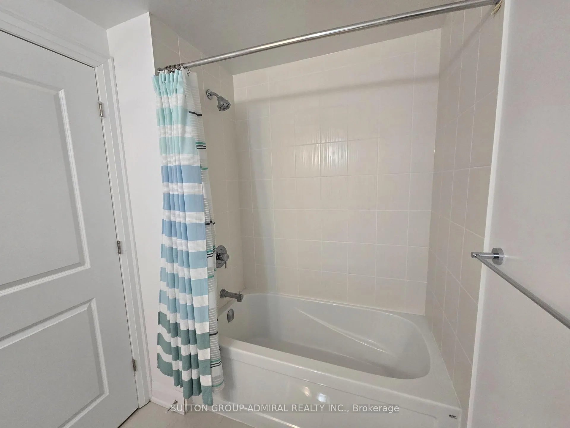 Photo 24 of Unit 1504, 20 Gatineau Drive, Vaughan, Beverley Glen — HOMEH