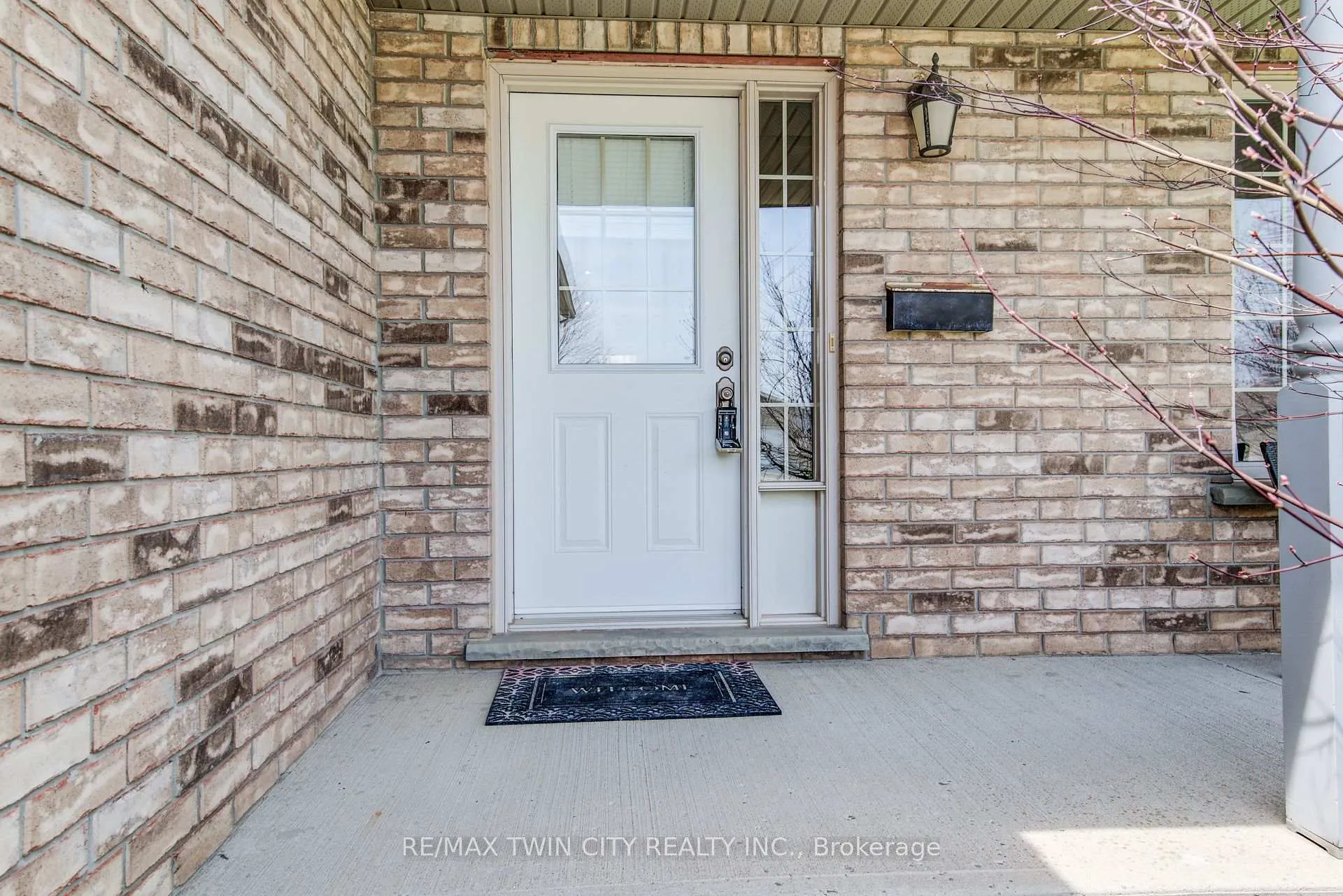 Photo 5 of 935 Baker Street S, North Perth, Listowel — HOMEH