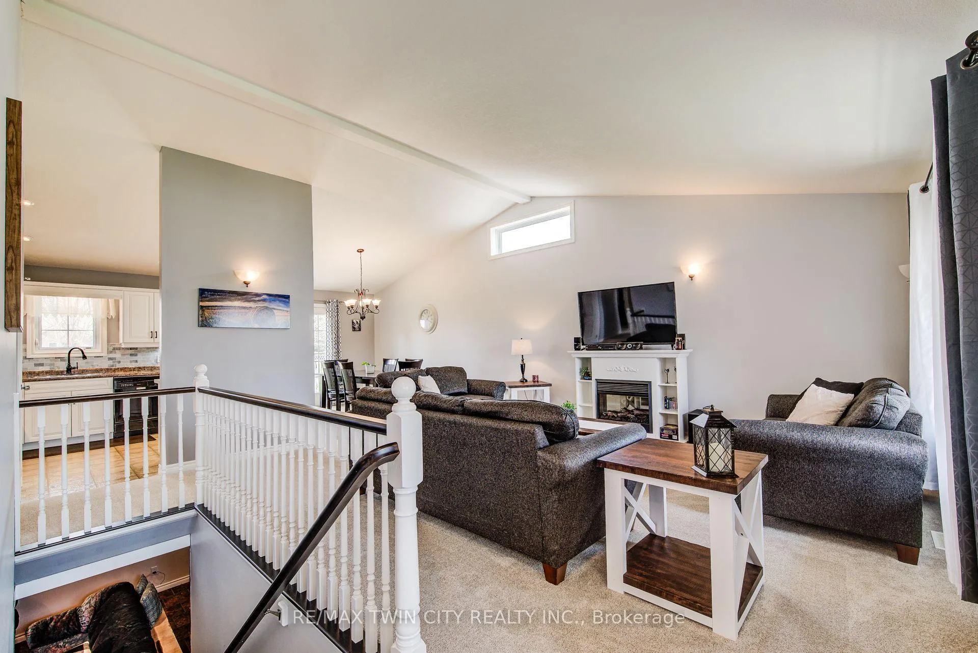 Photo 7 of 935 Baker Street S, North Perth, Listowel — HOMEH